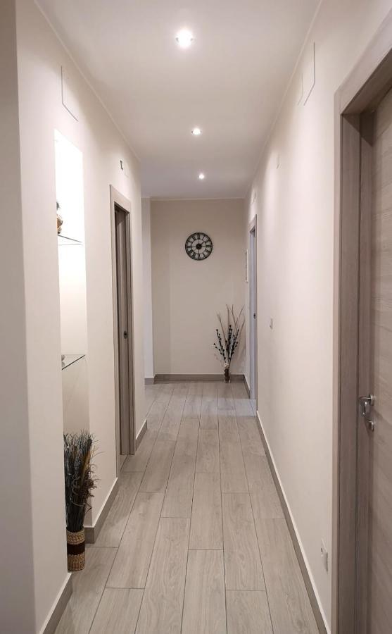 דירות אסראלה Il Balcone Di Galatea מראה חיצוני תמונה